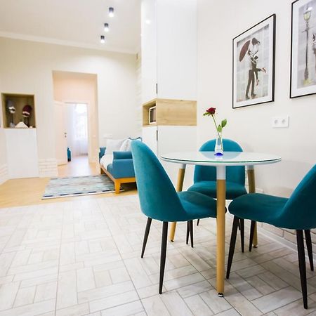 Apartment On Mosyazhna Street 4 Львов Экстерьер фото